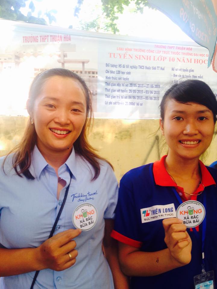 "Không[-]xả[-]rác[-]bừa[-]bãi"[-]cùng[-]tiếp[-]sức[-]mùa[-]thi[-]2015[-]tại[-]Huế